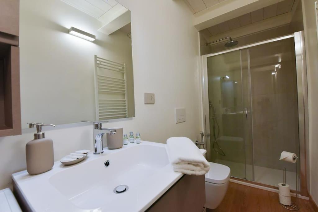 Апартаменты Loft 21 - Lussuoso Ed Elegante A Due Passi Dal Mare Финале Лигуре Экстерьер фото